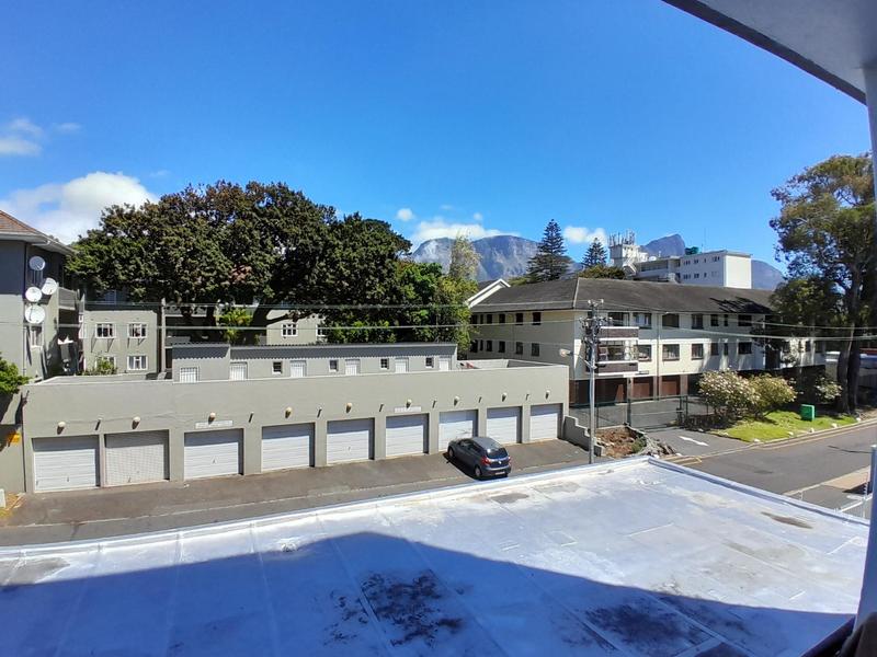 To Let 2 Bedroom Property for Rent in Kenilworth Western Cape